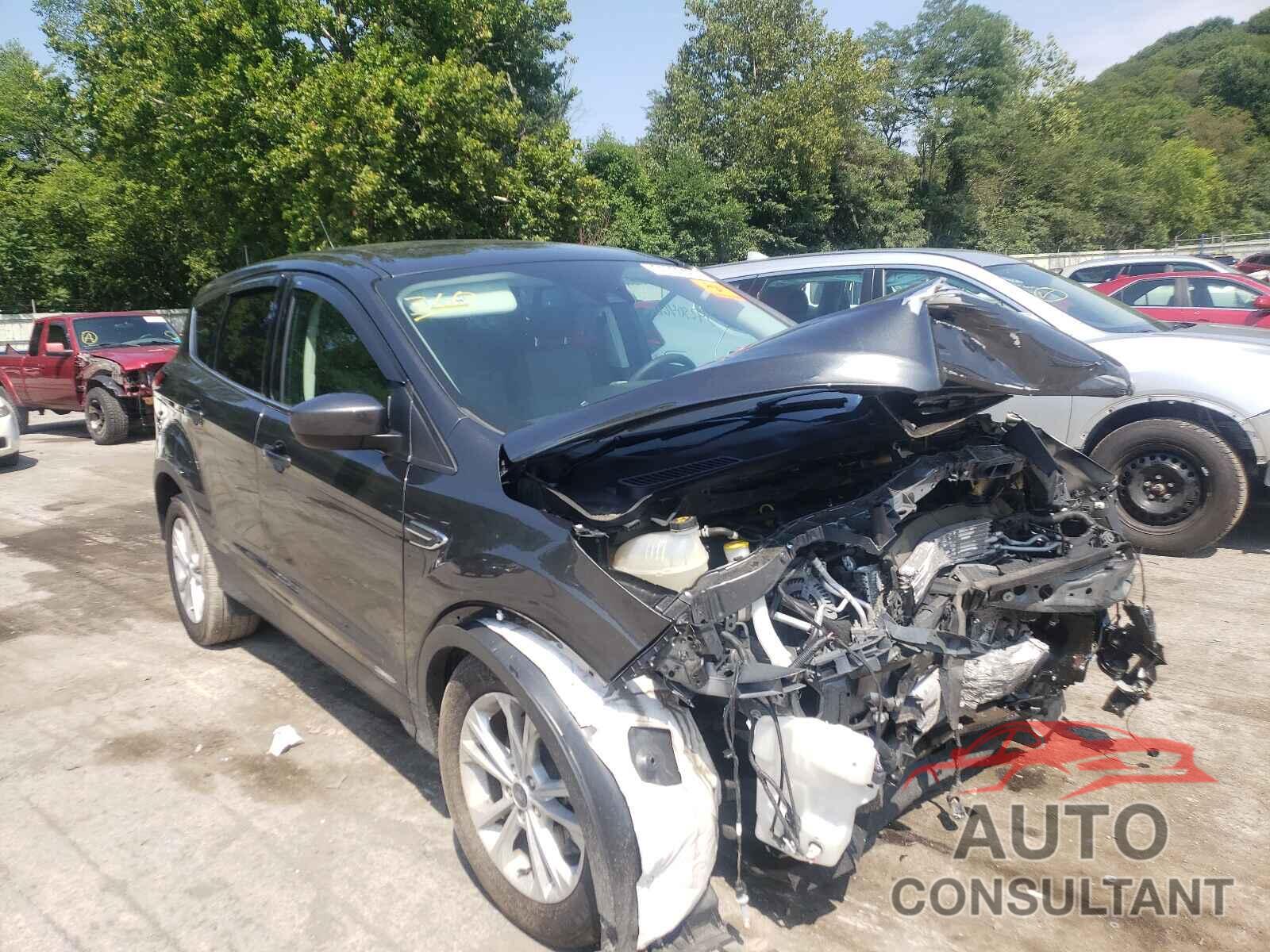 FORD ESCAPE 2019 - 1FMCU9GDXKUC23667