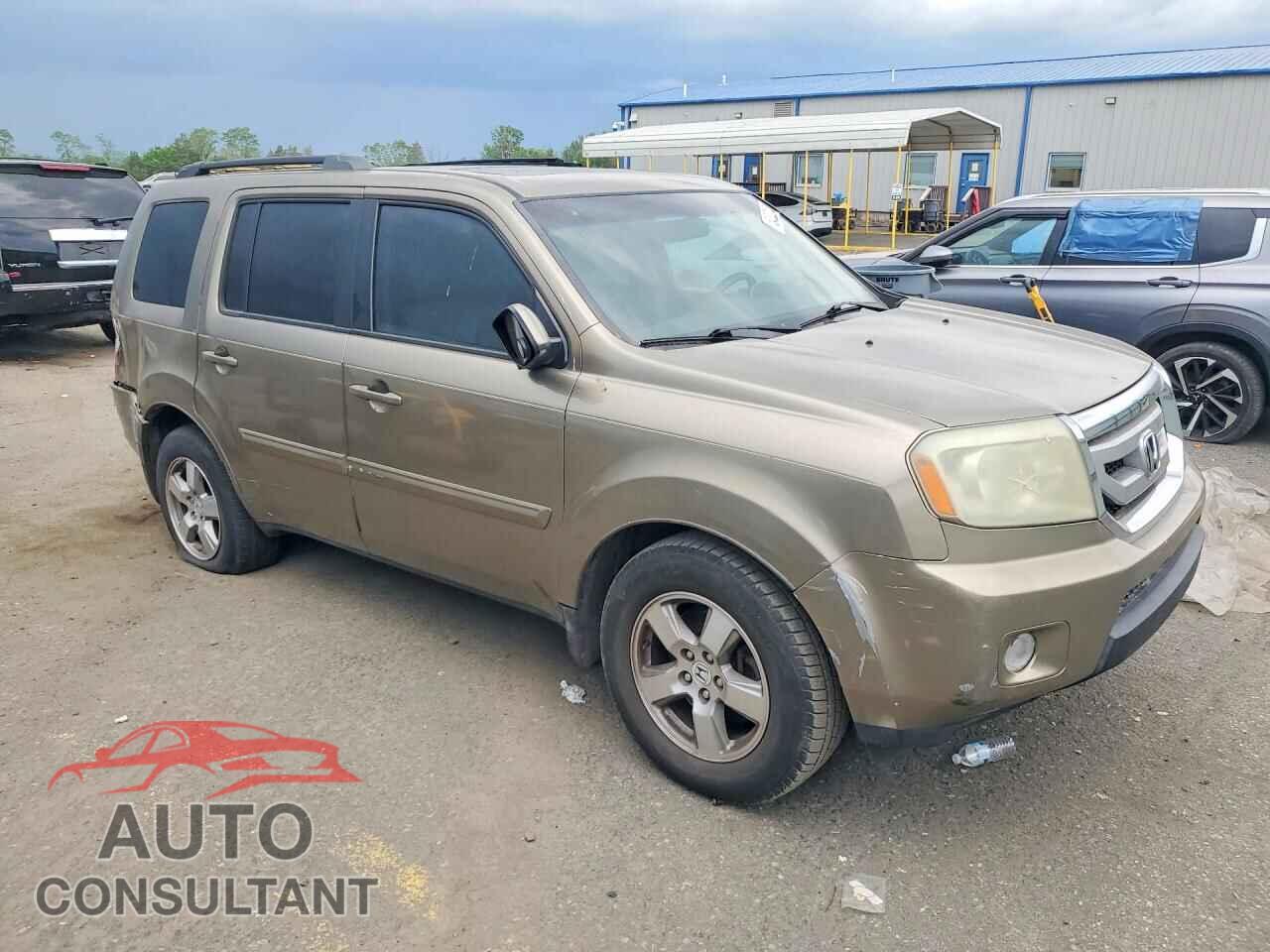 HONDA PILOT 2011 - 5FNYF3H56BB045595