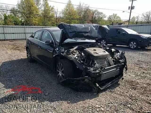 VOLVO S60 2018 - LYV402TK8JB168564