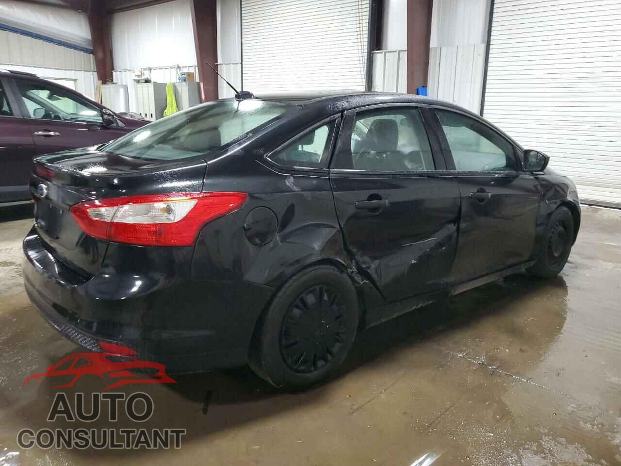 FORD FOCUS 2014 - 1FADP3E20EL411239