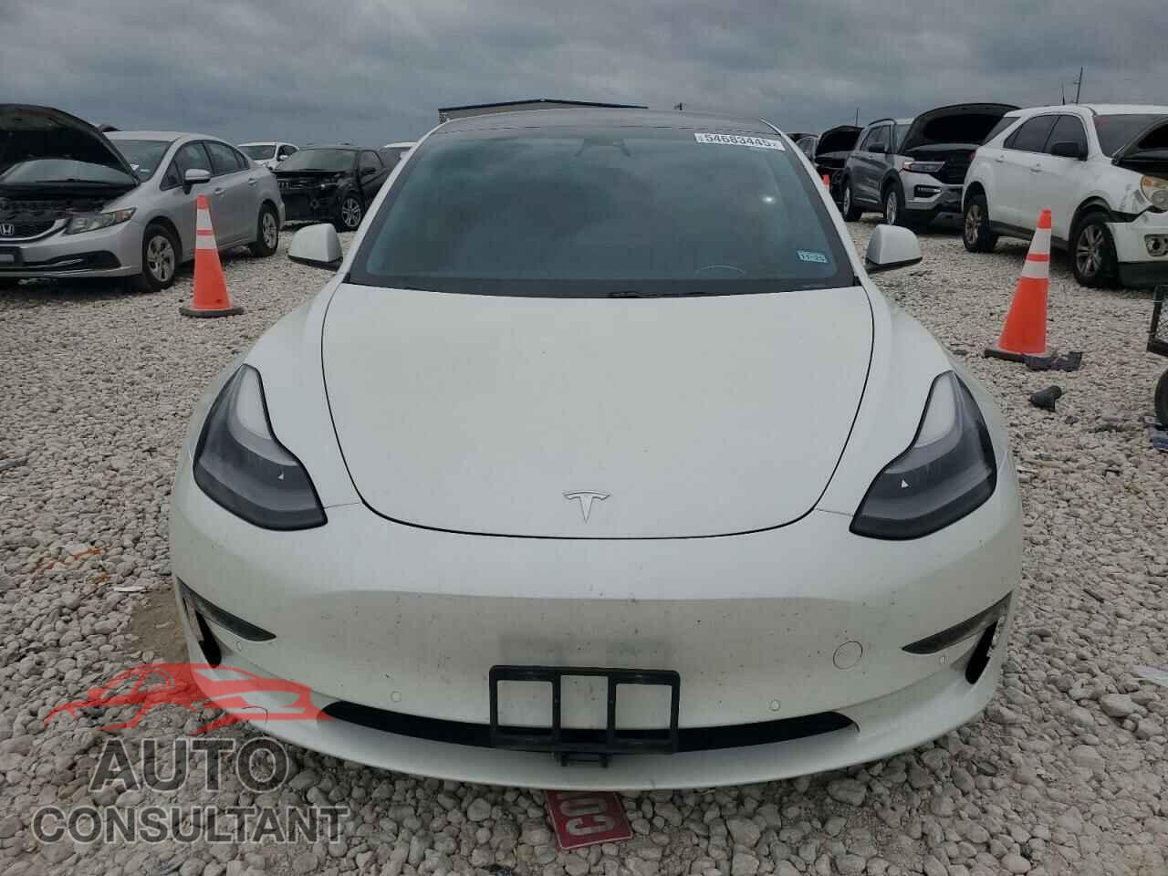 TESLA MODEL 3 2021 - 5YJ3E1EB8MF079732