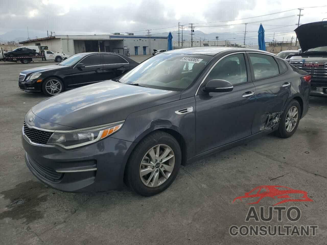 KIA OPTIMA 2018 - KNAGT4L34J5213019