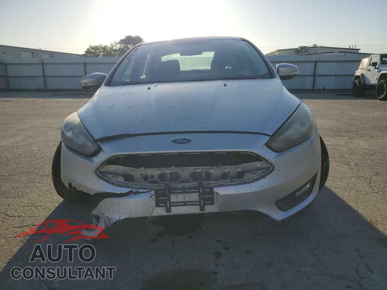 FORD FOCUS 2017 - 1FADP3H22HL272182