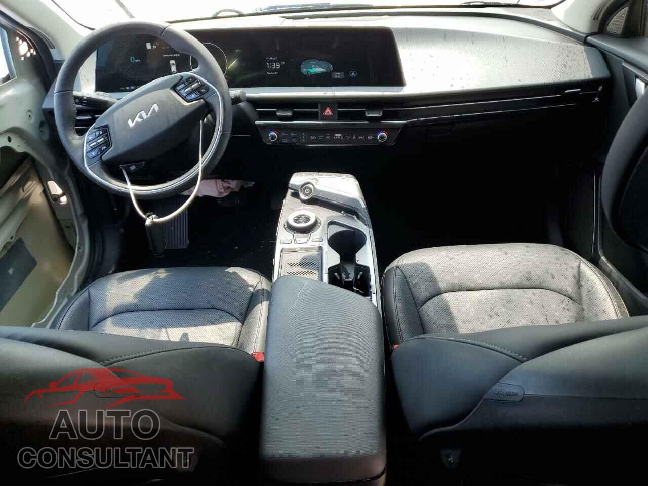 KIA EV6 LIGHT 2022 - KNDC3DLC9N5056546