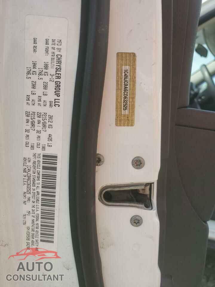 JEEP COMPASS 2012 - 1C4NJCBA6CD632525