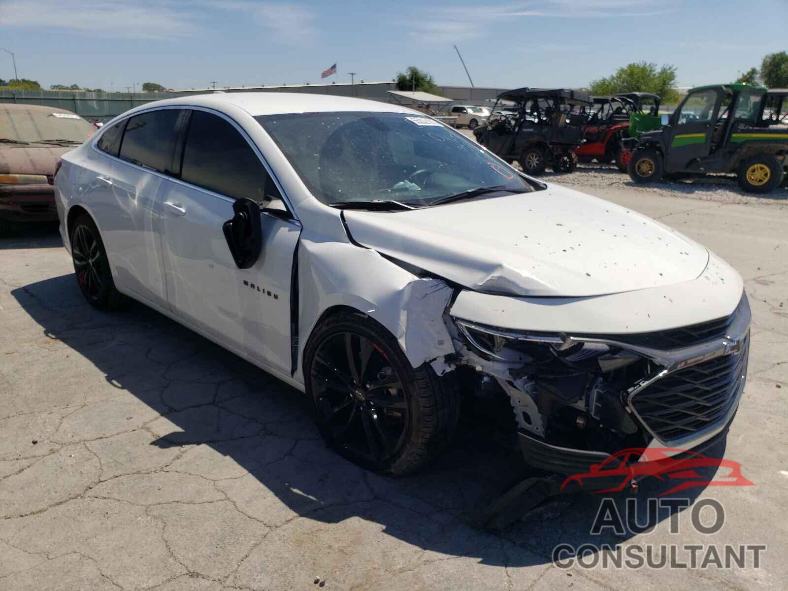 CHEVROLET MALIBU 2021 - 1G1ZD5ST3MF042786