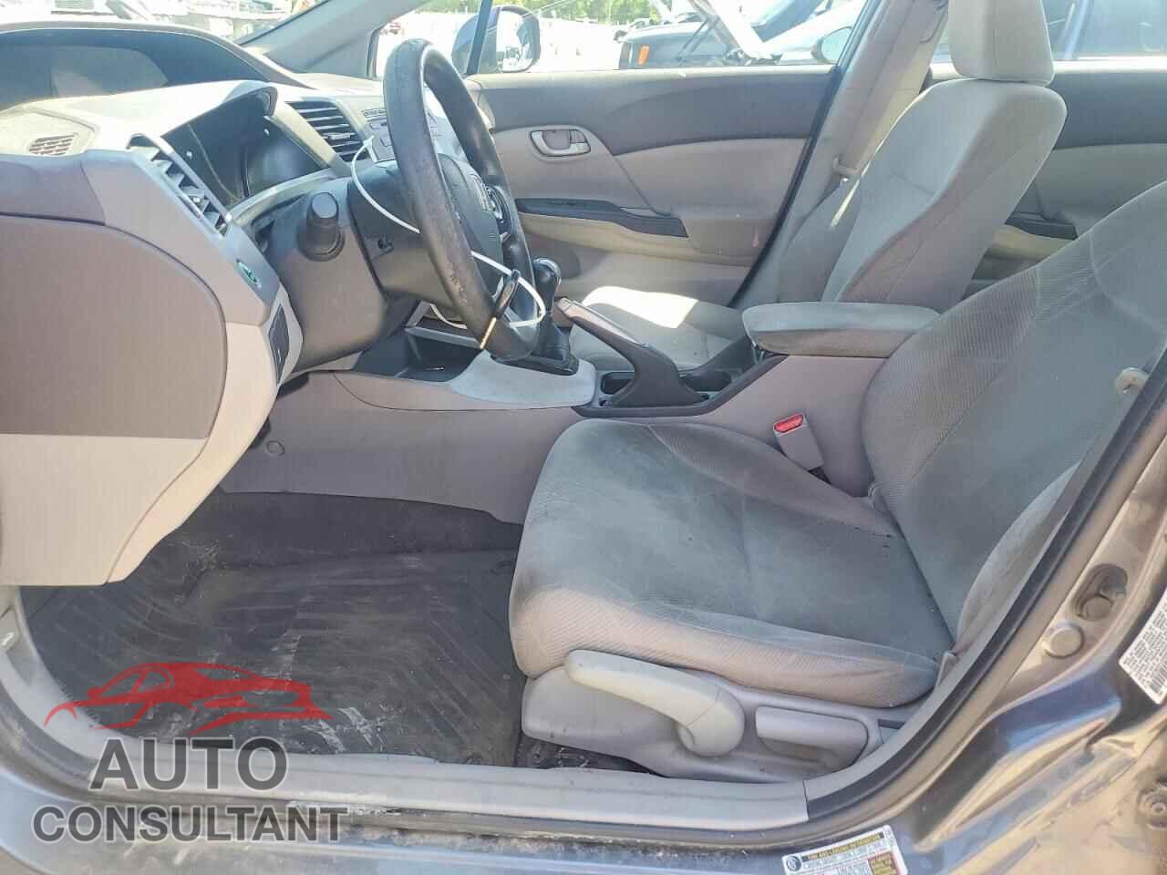 HONDA CIVIC 2012 - 19XFB2E51CE039583