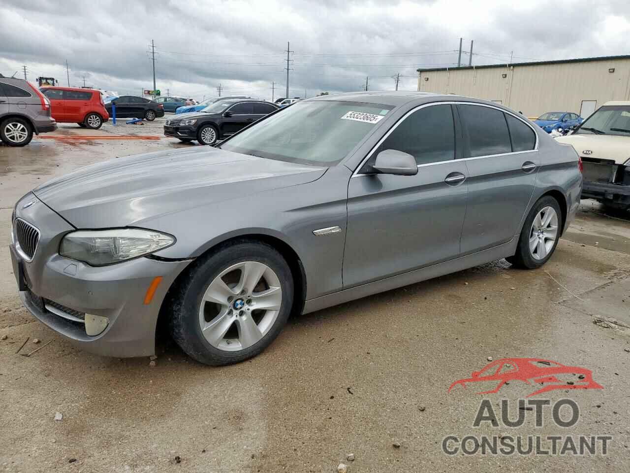 BMW 5 SERIES 2011 - WBAFR1C59BC737421