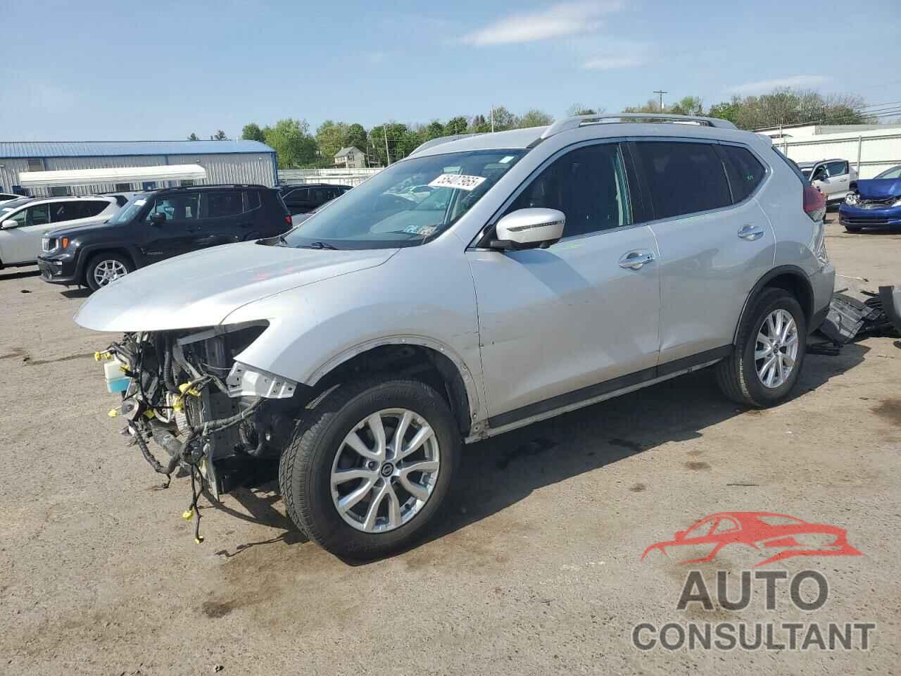 NISSAN ROGUE 2018 - 5N1AT2MV1JC700229