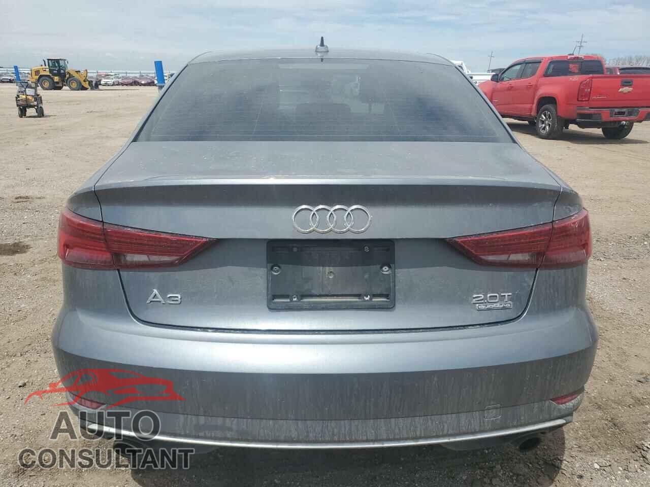 AUDI A3 2017 - WAUB8GFF5H1067122