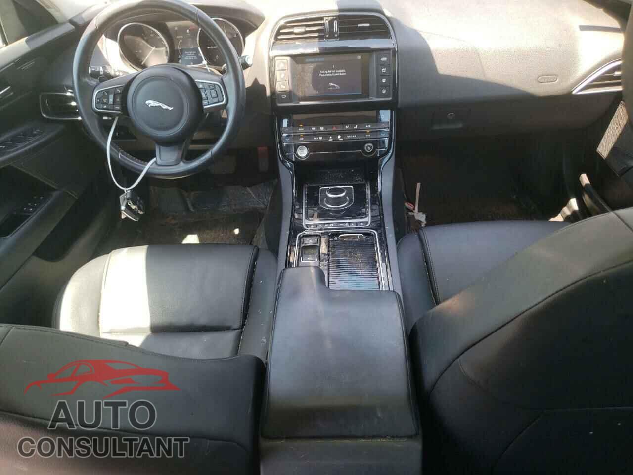 JAGUAR XE 2018 - SAJAJ4FN2JCP24253