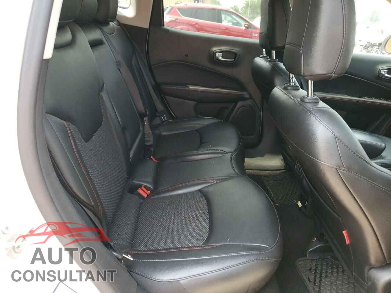 JEEP COMPASS 2020 - 3C4NJDDB5LT177320