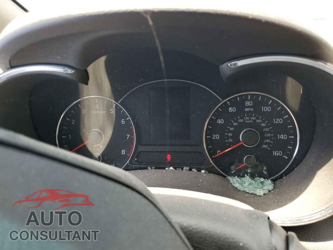 KIA FORTE 2017 - KNAFK5A82H5673177