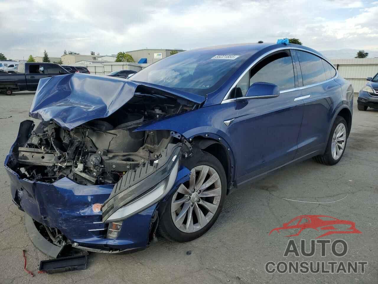 TESLA MODEL X 2020 - 5YJXCBE20LF270105