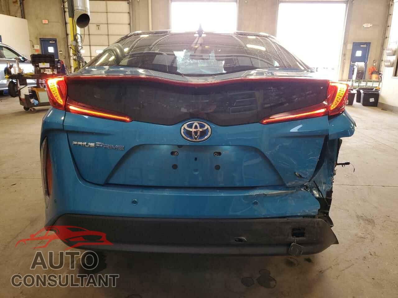 TOYOTA PRIUS 2018 - JTDKARFP7J3068570