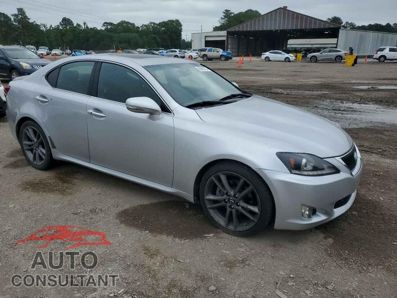 LEXUS IS 2011 - JTHBF5C23B5143210