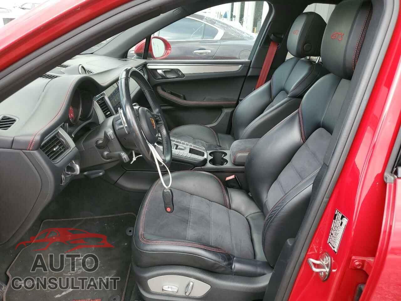 PORSCHE MACAN 2018 - WP1AG2A58JLB63631