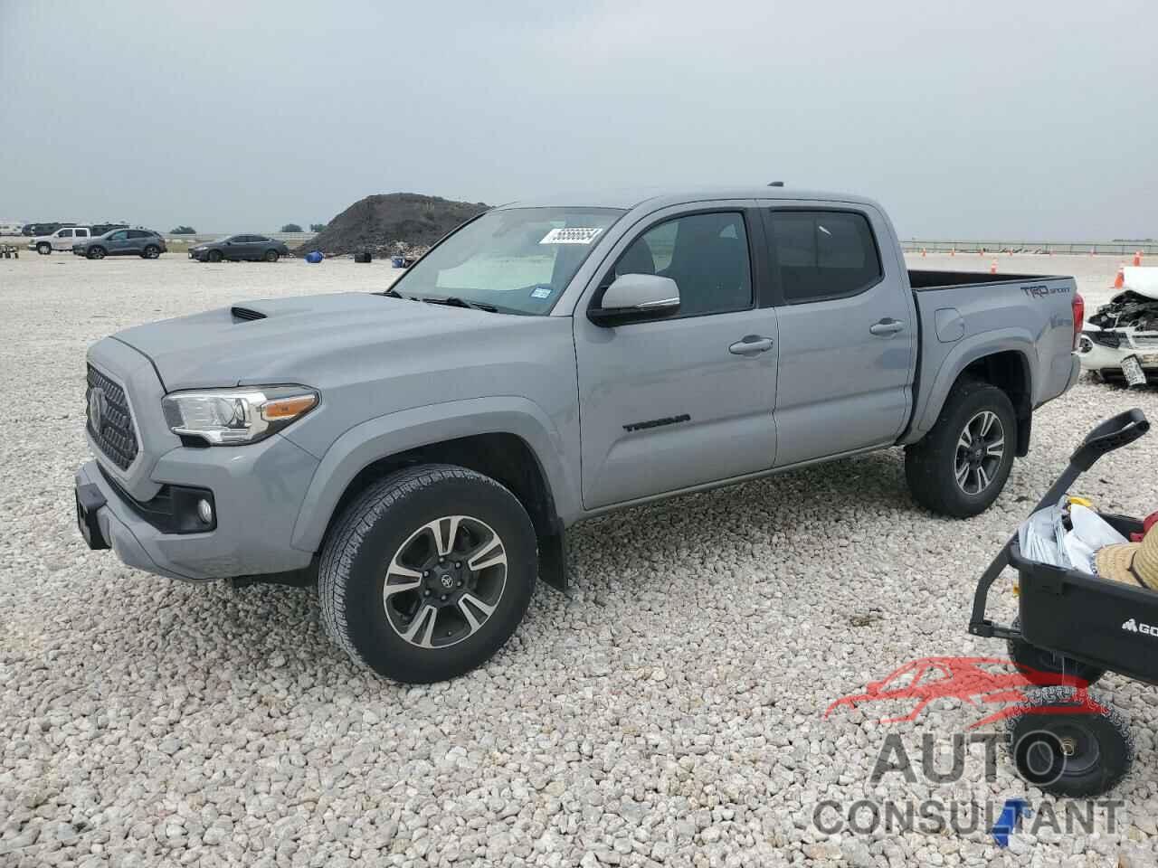 TOYOTA TACOMA 2018 - 5TFAZ5CN2JX059297