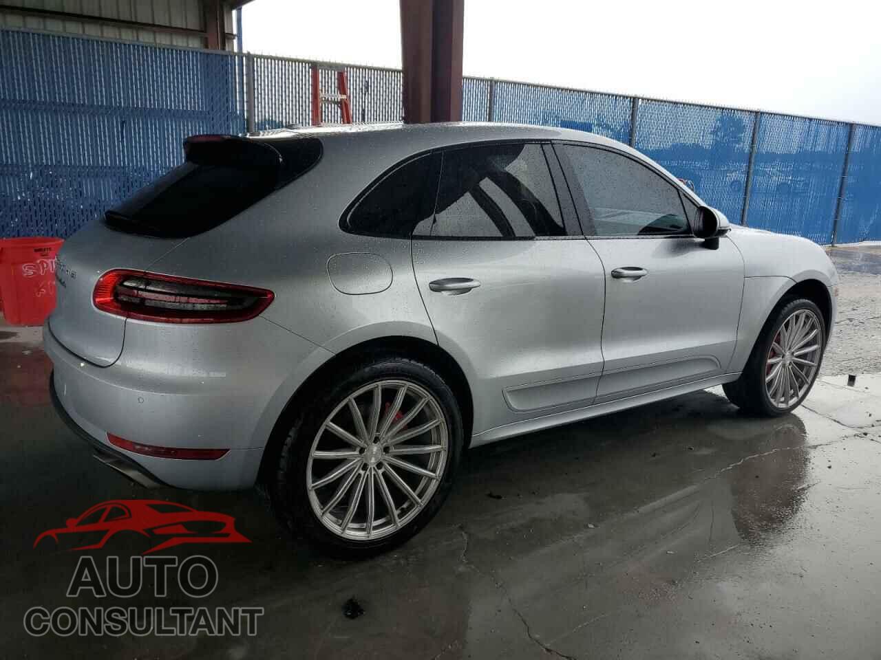 PORSCHE MACAN 2016 - WP1AF2A54GLB93236