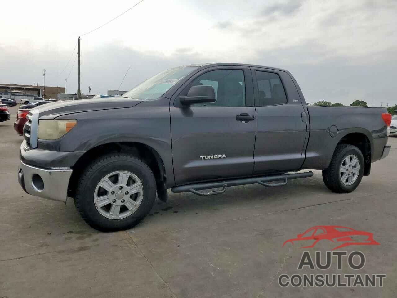 TOYOTA TUNDRA 2011 - 5TFRM5F17BX023231