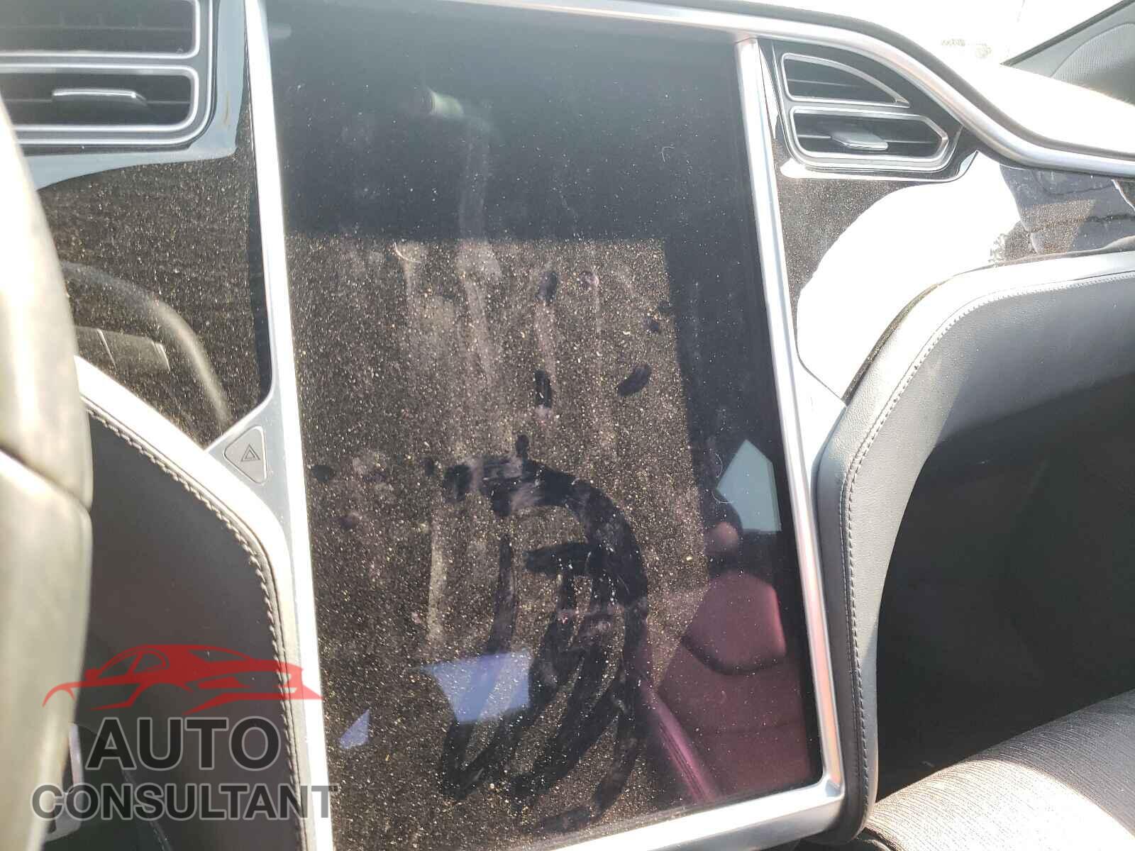 TESLA MODEL S 2017 - 5YJSA1E28HF218366