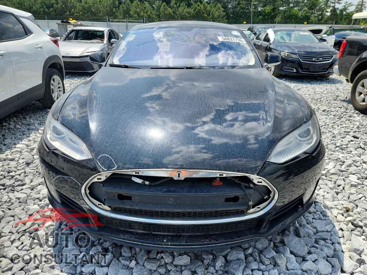 TESLA MODEL S 2013 - 5YJSA1CG9DFP07786