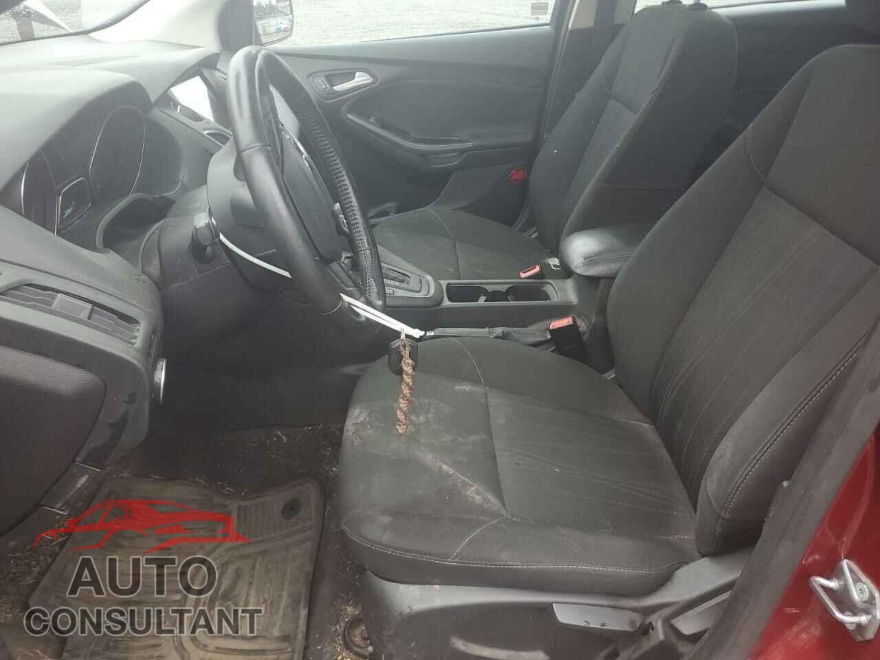 FORD FOCUS 2017 - 1FADP3M21HL239194