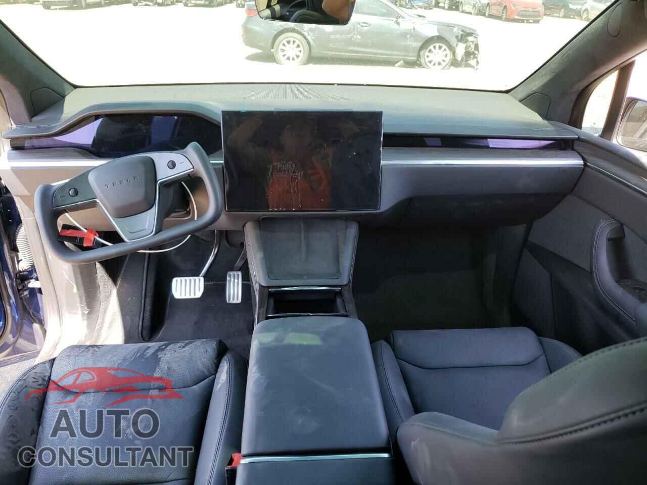 TESLA MODEL X 2023 - 7SAXCDE56PF372782