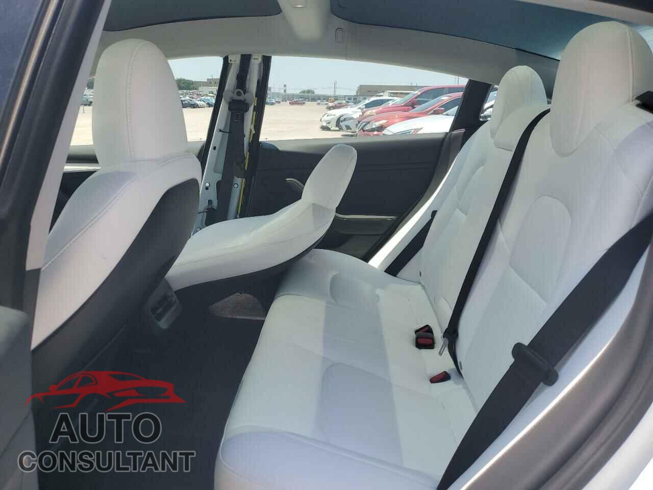 TESLA MODEL 3 2023 - 5YJ3E1EC0PF632743