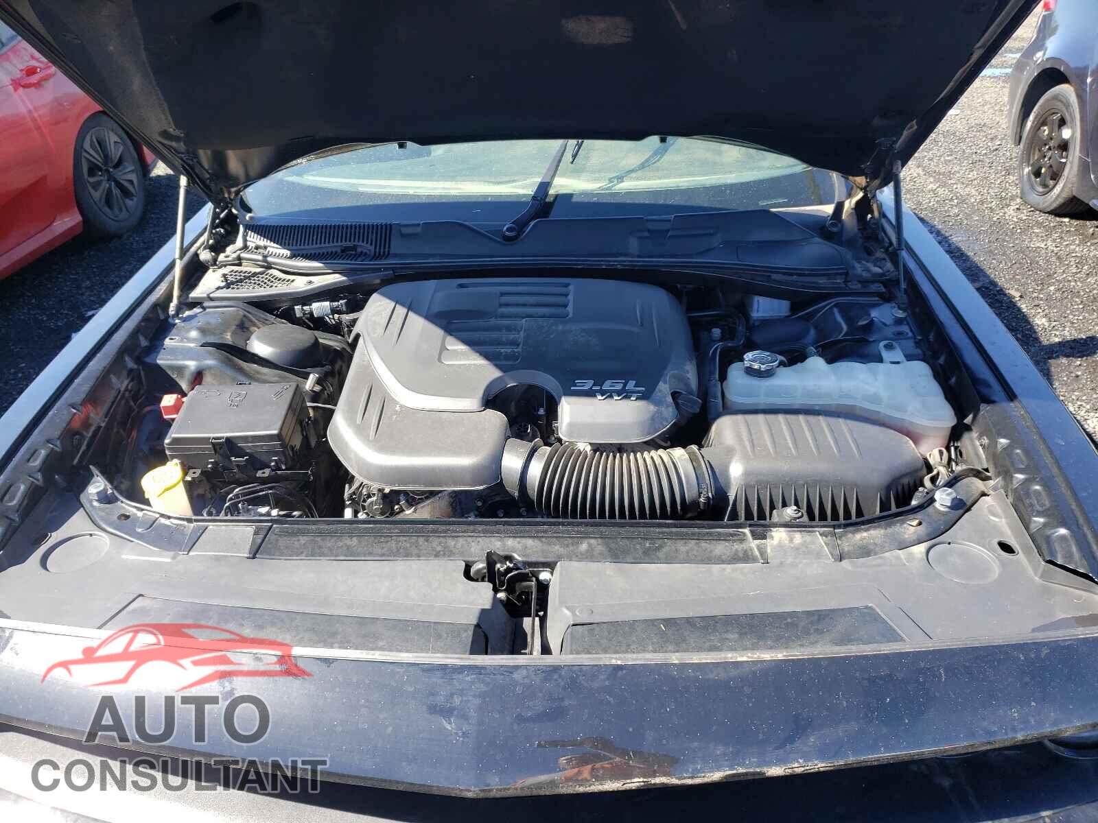 DODGE CHALLENGER 2018 - 2C3CDZAG9JH325135