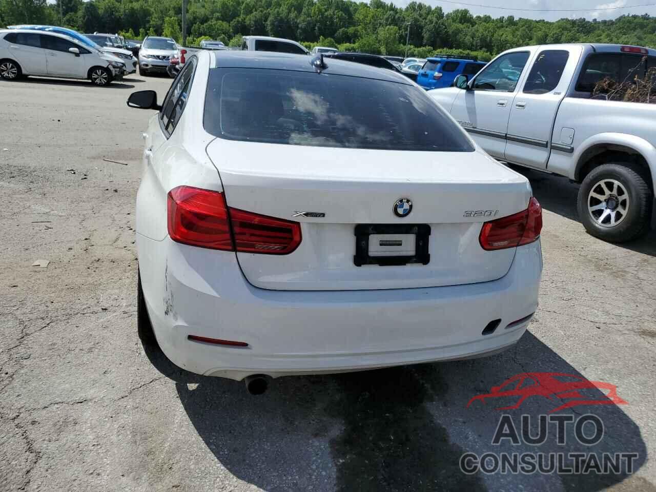 BMW 3 SERIES 2016 - WBA8E5G59GNU20871