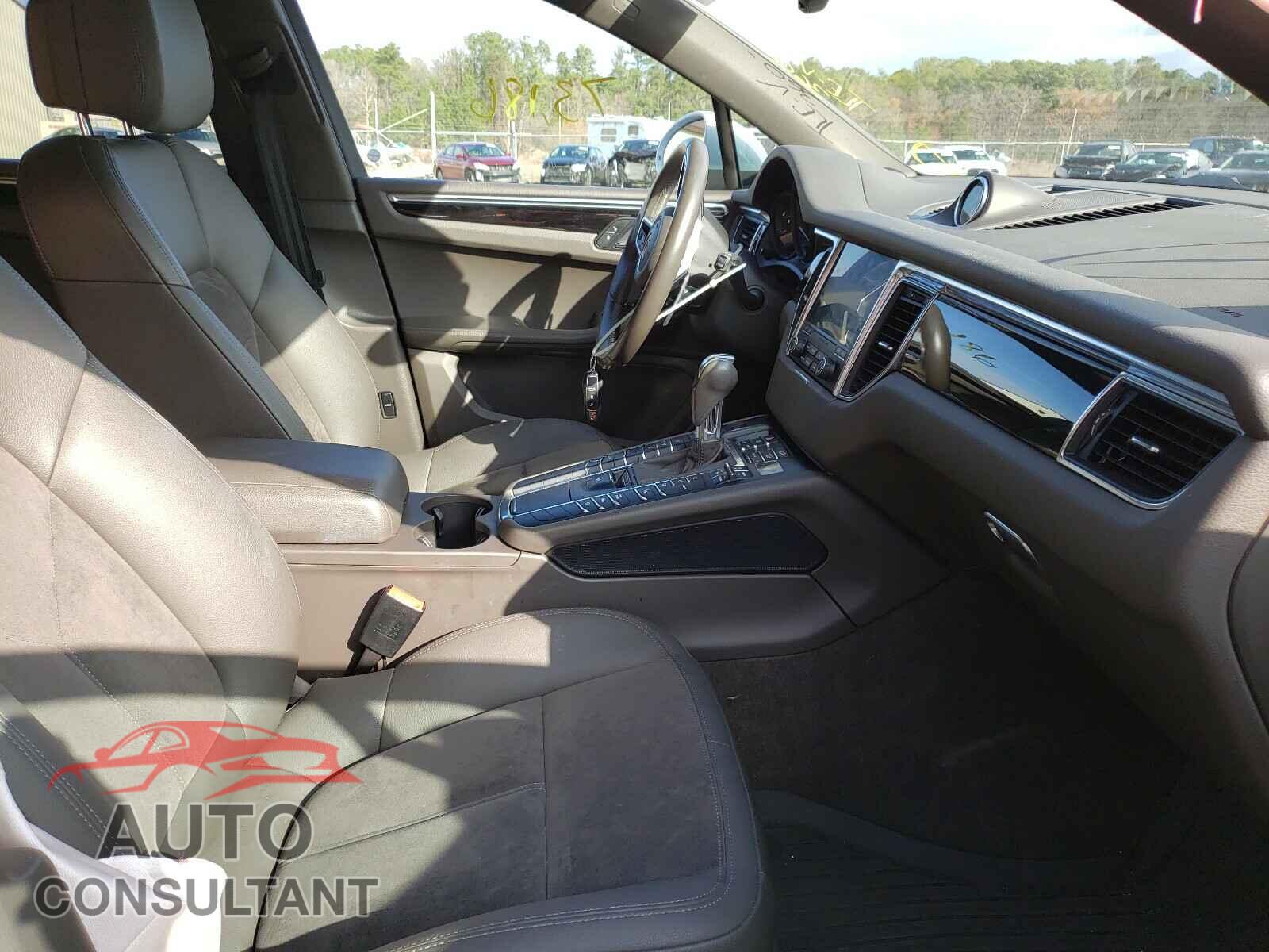 PORSCHE MACAN 2017 - WP1AA2A54HLB04958