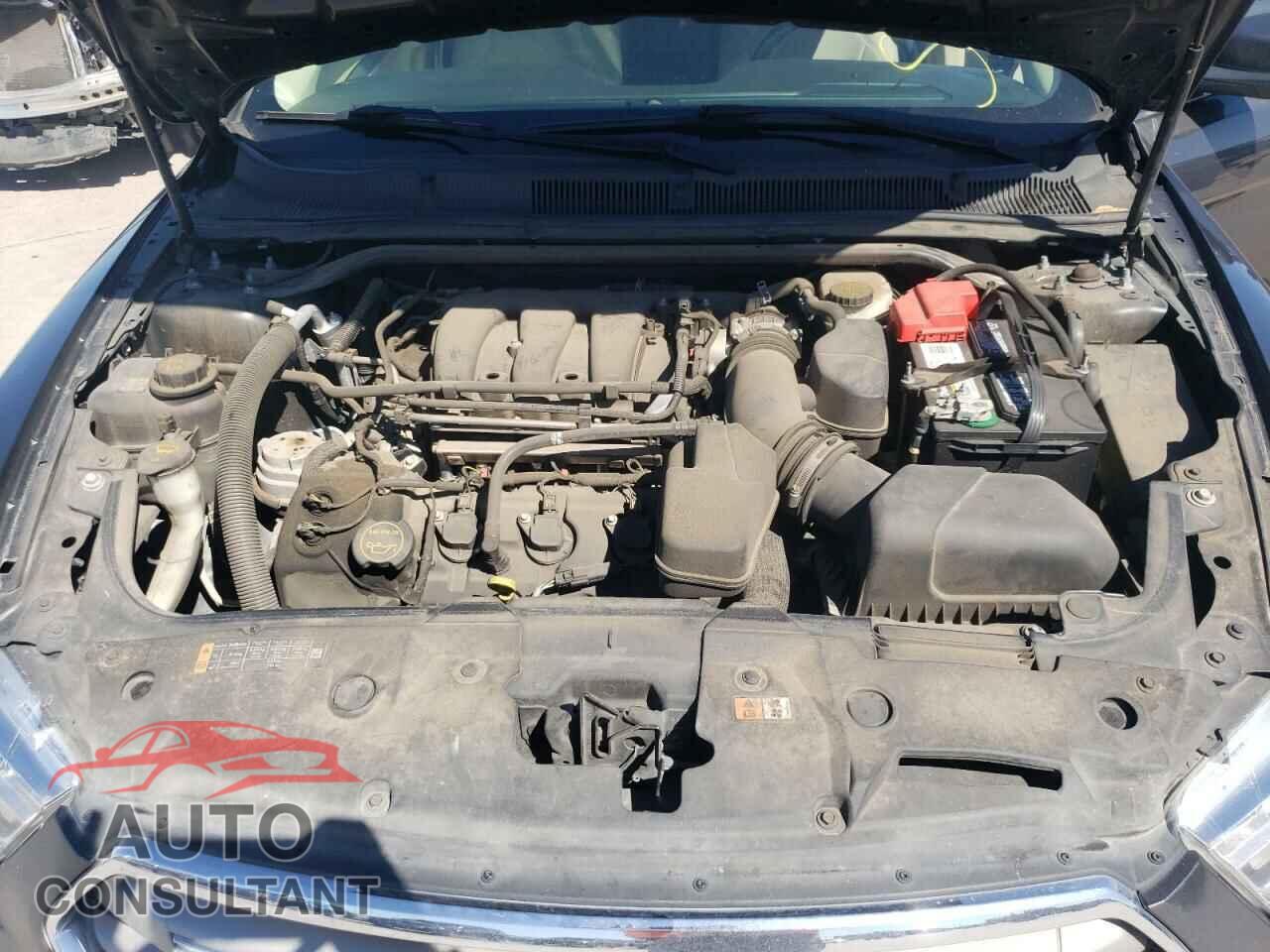 FORD TAURUS 2017 - 1FAHP2D83HG110673