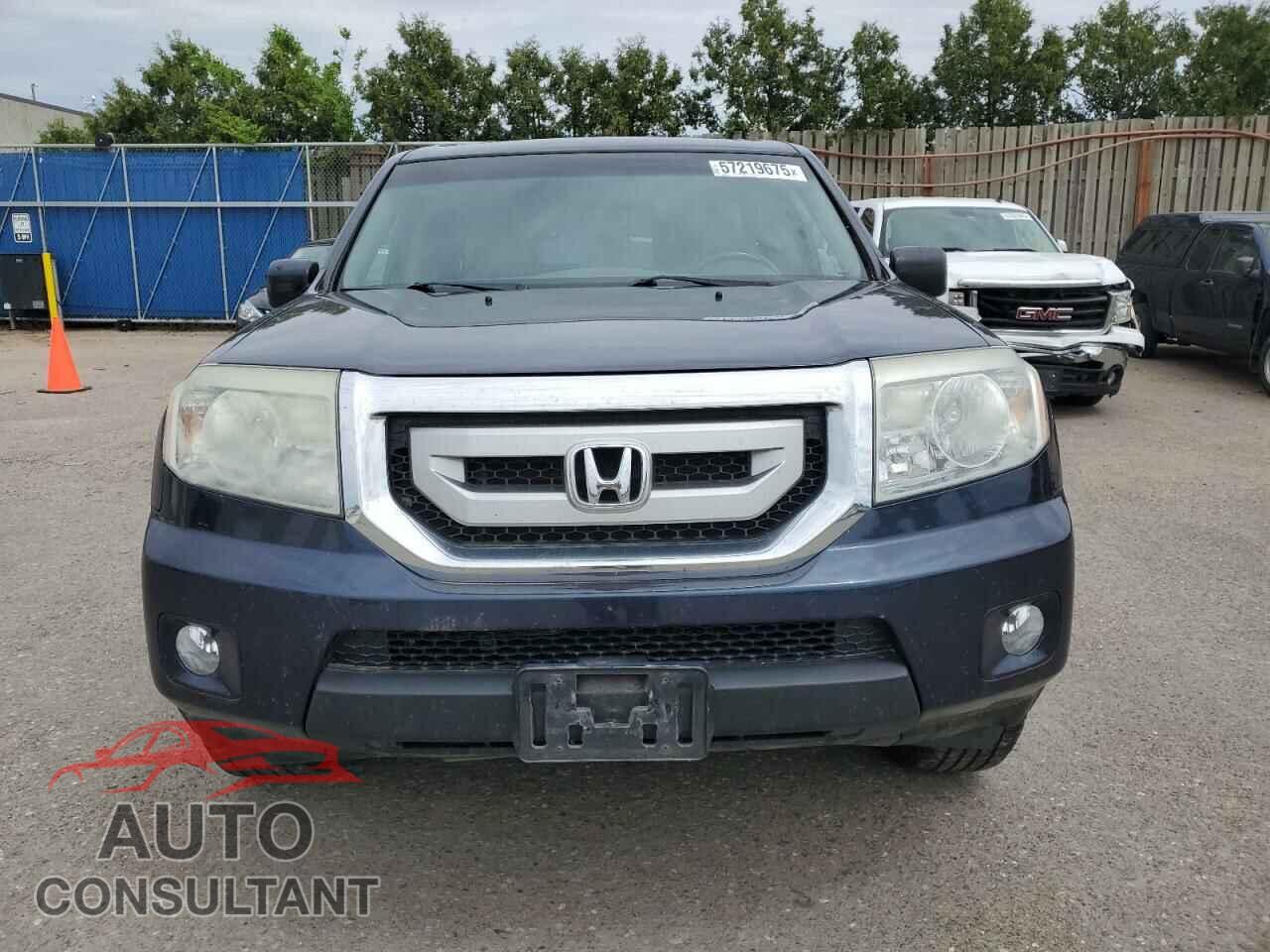 HONDA PILOT 2011 - 5FNYF4H63BB075880