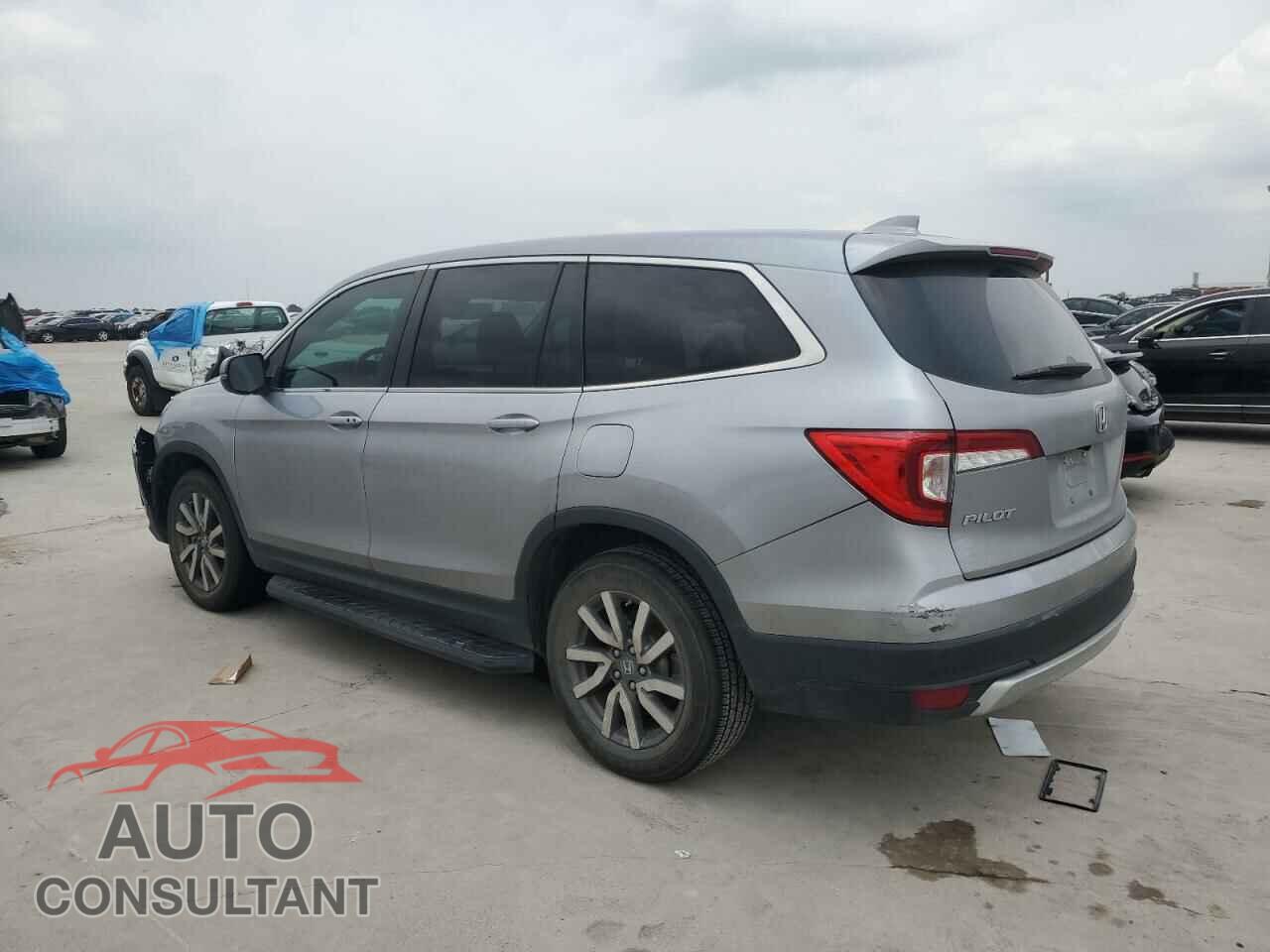 HONDA PILOT 2019 - 5FNYF5H52KB032614