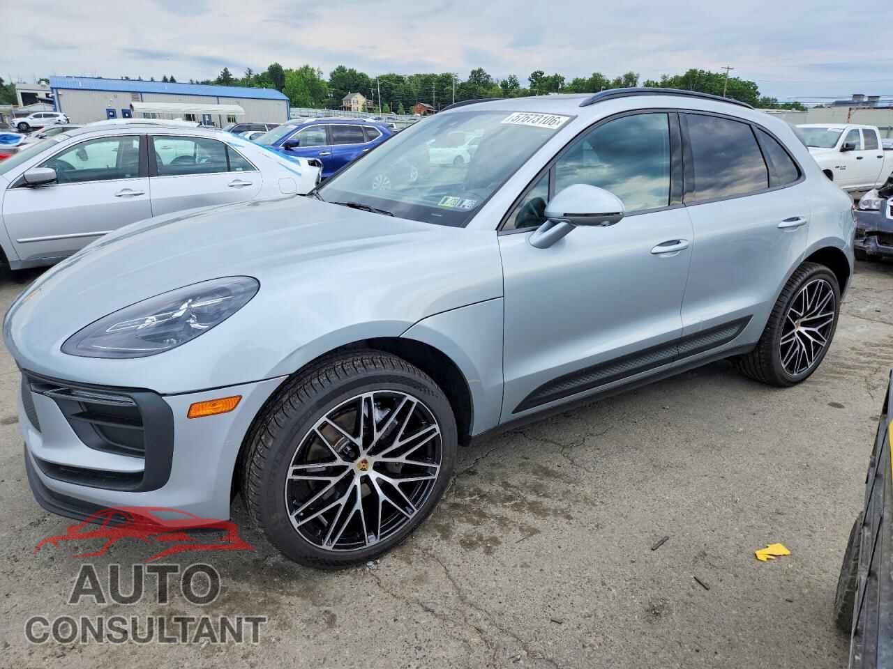 PORSCHE MACAN 2022 - WP1AA2A51NLB11961