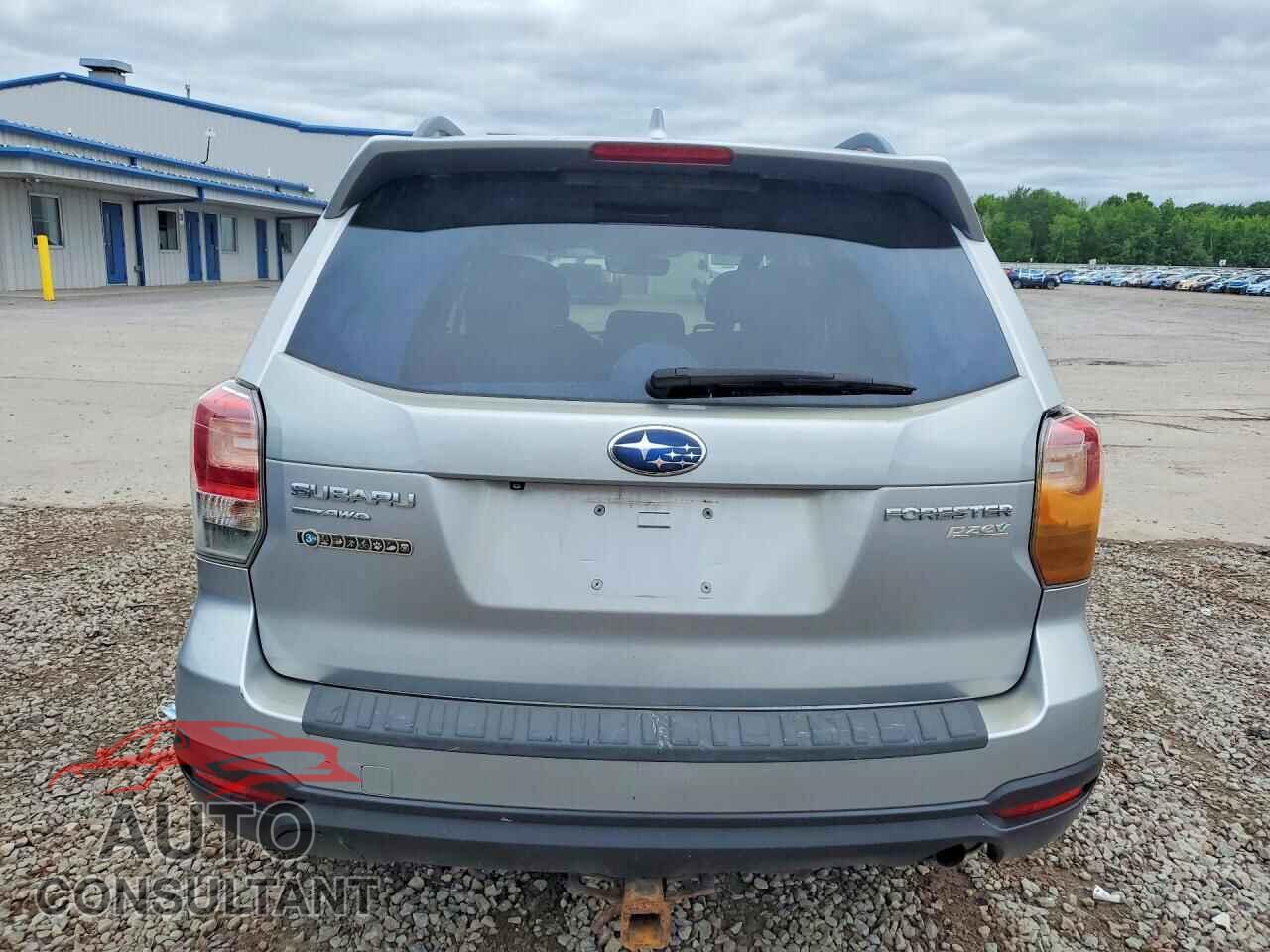SUBARU FORESTER 2017 - JF2SJAEC2HH442713