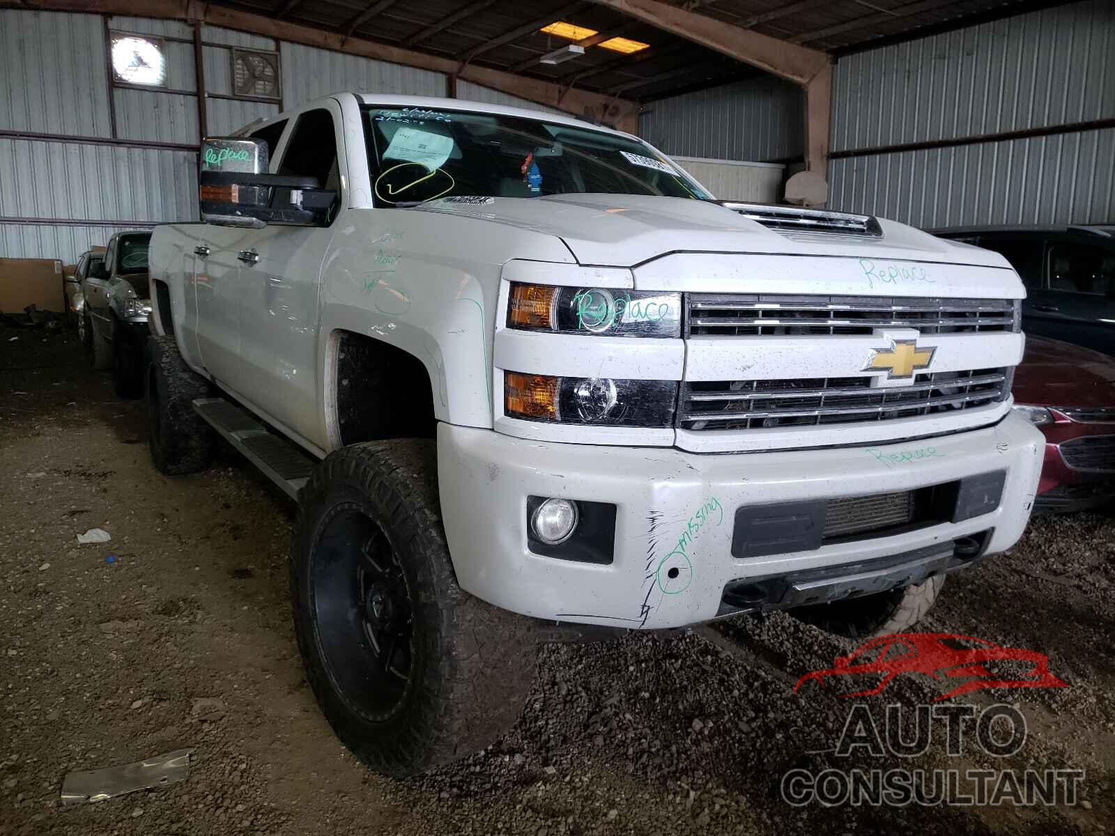 CHEVROLET SILVERADO 2017 - 1GC1KWEY7HF142645