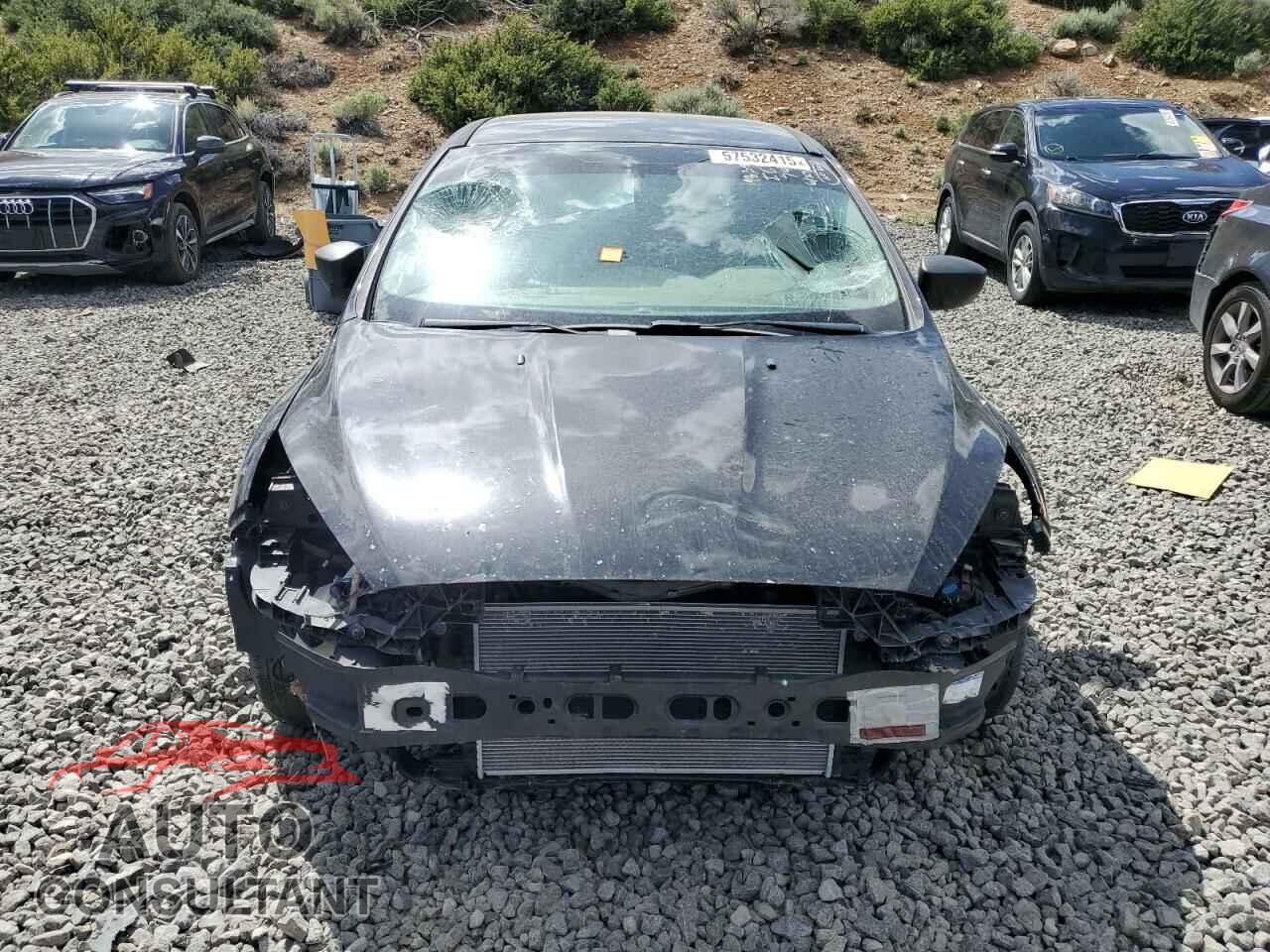 FORD FOCUS 2016 - 1FADP3E21GL232307