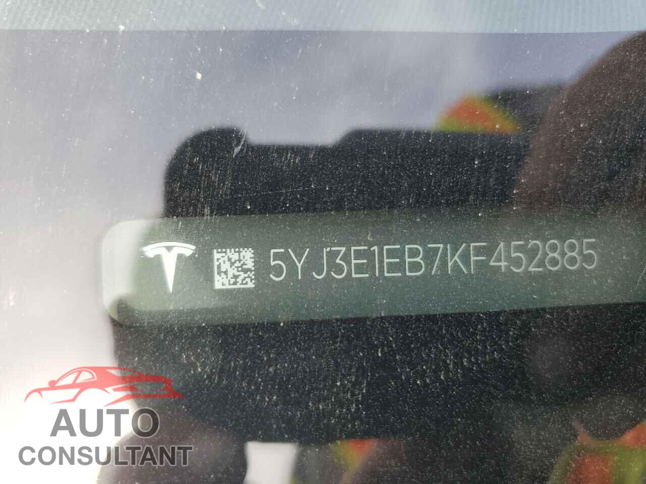 TESLA MODEL 3 2019 - 5YJ3E1EB7KF452885