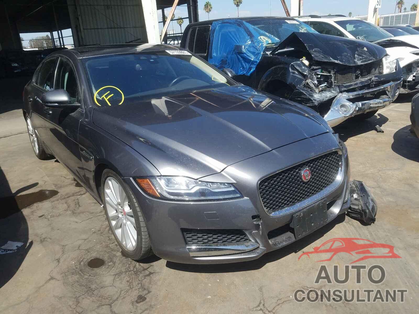 JAGUAR XF 2018 - SAJBE4FXXJCY55991