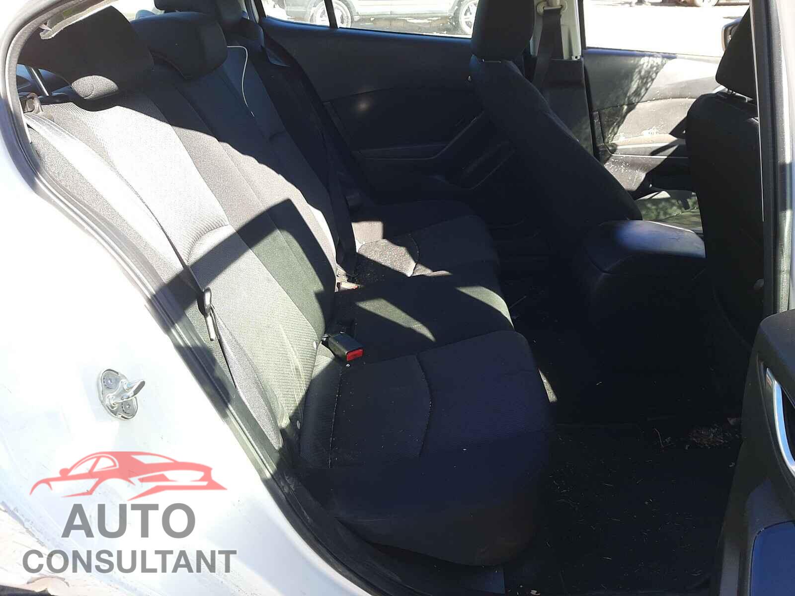 MAZDA 3 2017 - 3MZBN1U73HM120131