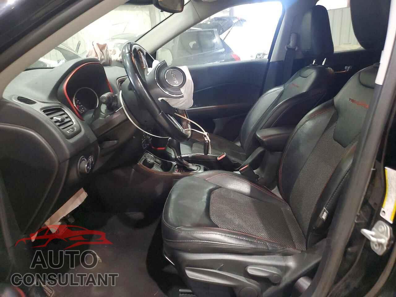 JEEP COMPASS 2020 - 3C4NJDDB3LT159737