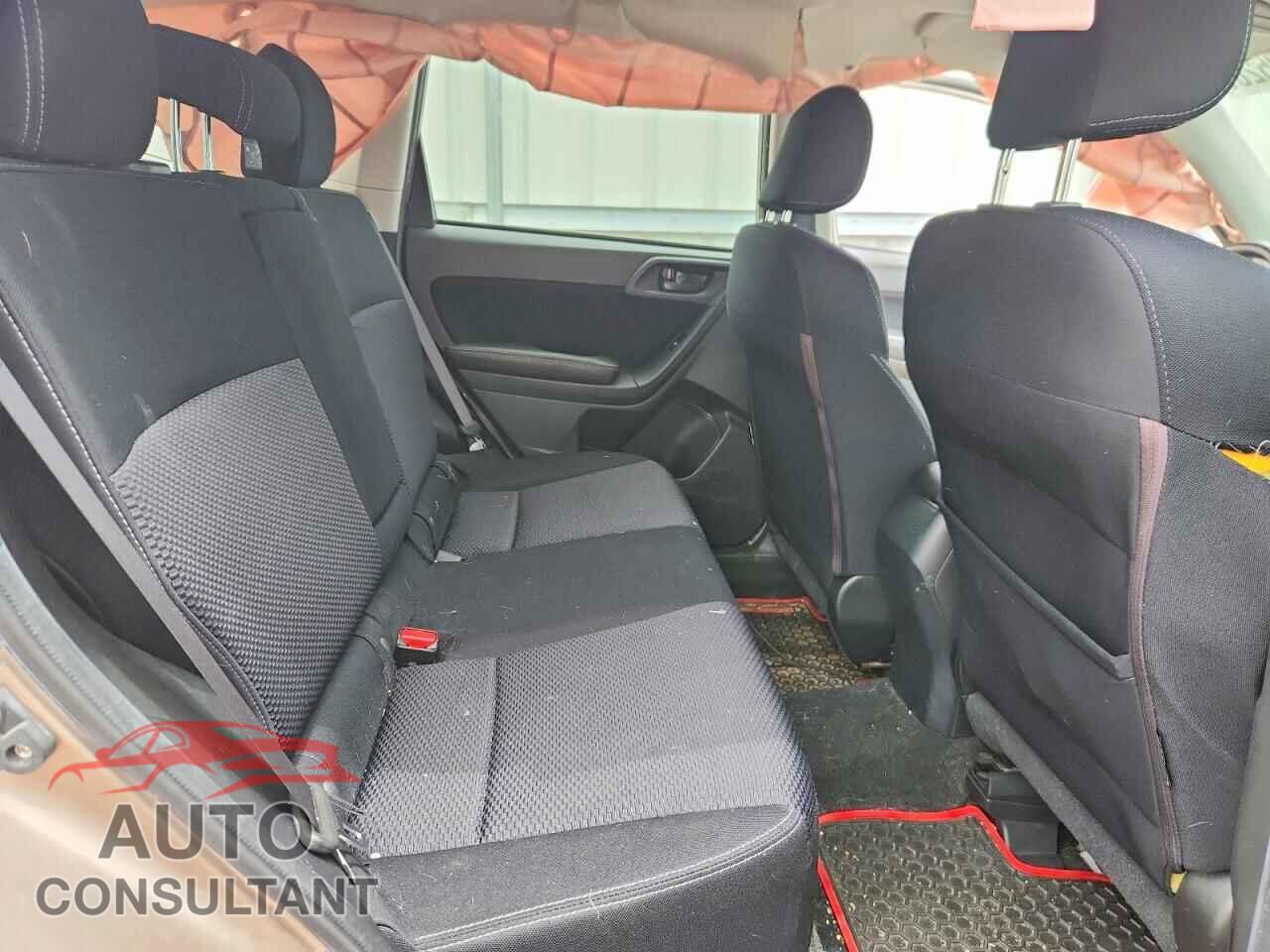 SUBARU FORESTER 2016 - JF2SJADC8GH557980