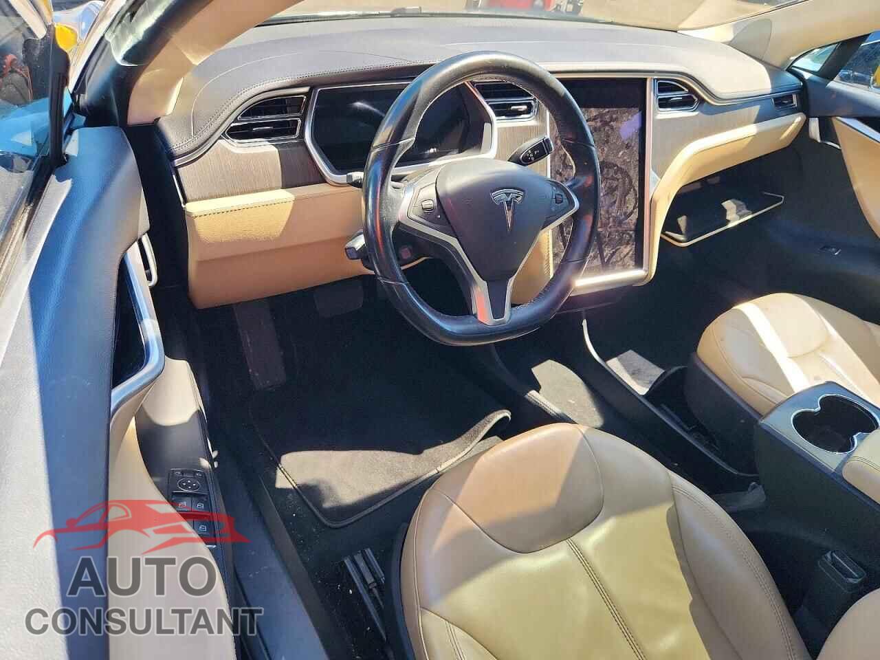 TESLA MODEL S 2013 - 5YJSA1DN5DFP09094