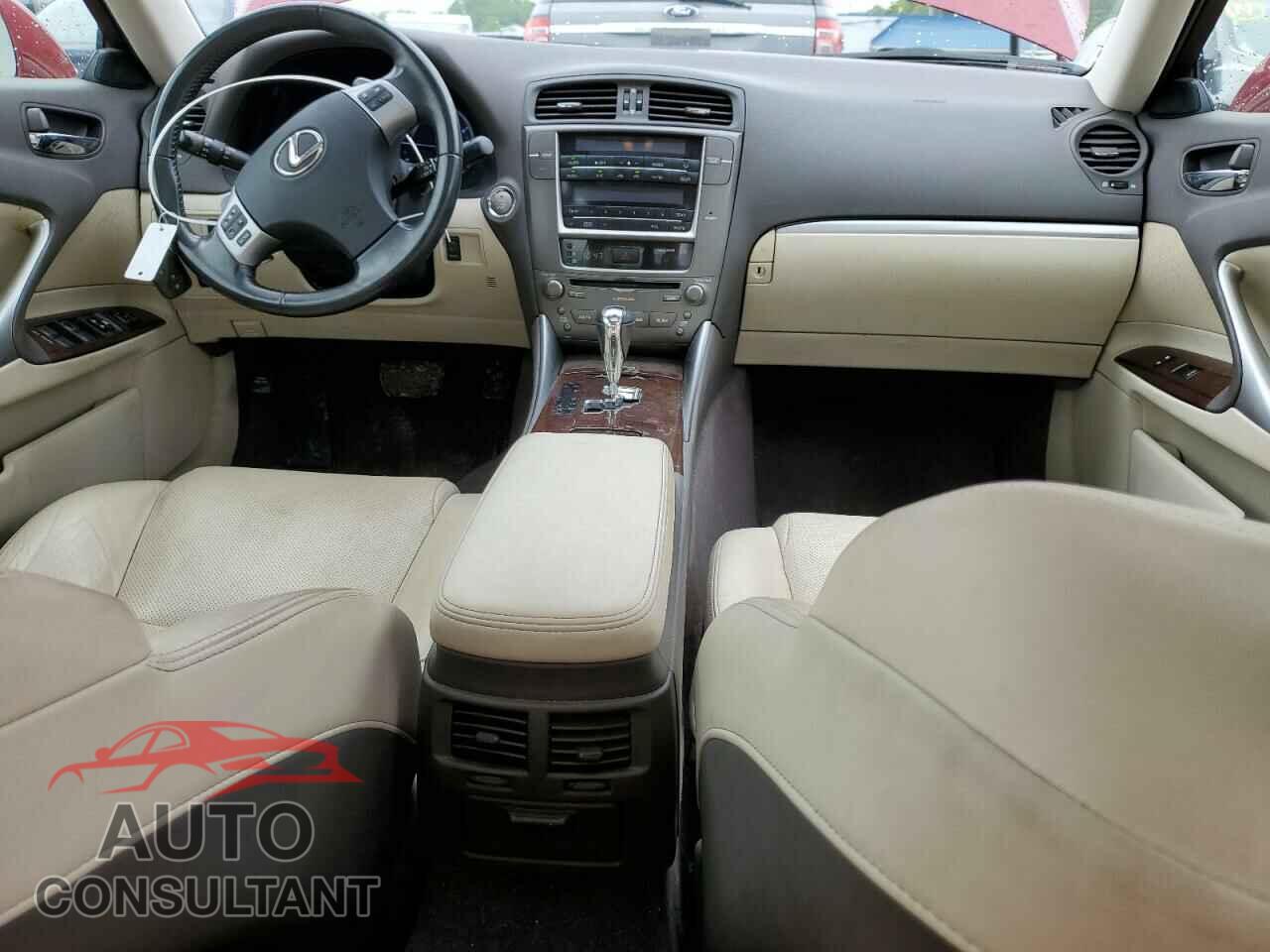 LEXUS IS 2012 - JTHCF5C20C5053860