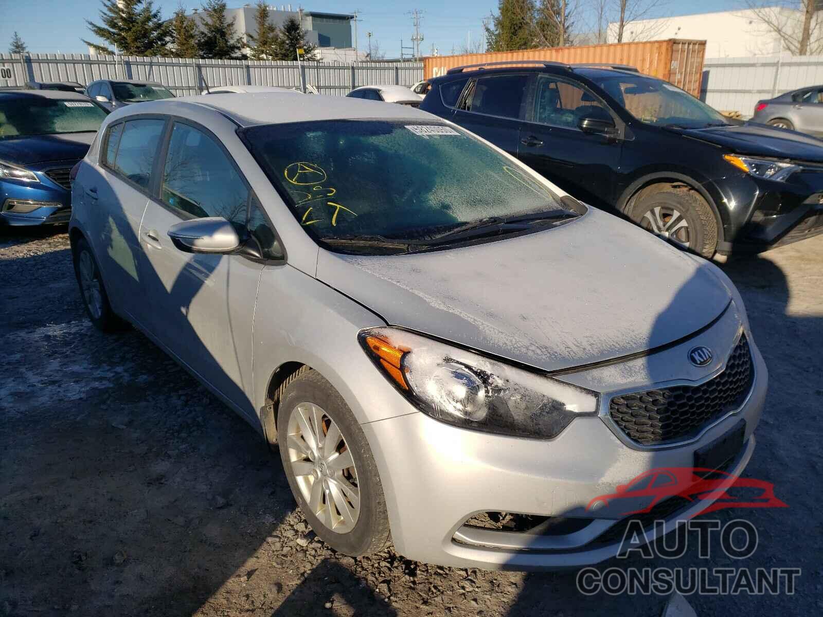 KIA FORTE 2016 - KNAFK5A8XG5658599