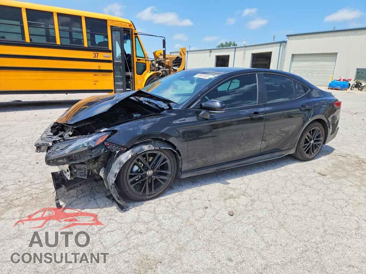 TOYOTA CAMRY 2025 - 4T1DAACK2SU036331