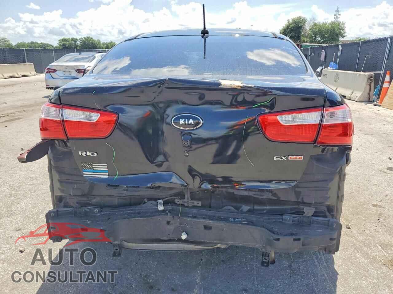 KIA RIO 2013 - KNADN4A33D6233678