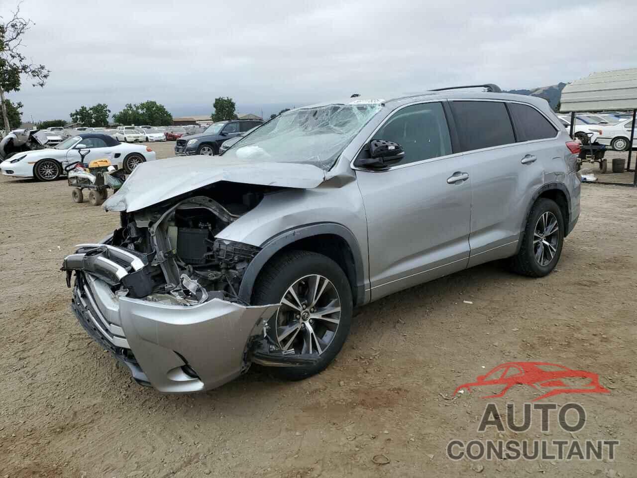 TOYOTA HIGHLANDER 2017 - 5TDZZRFH9HS190646